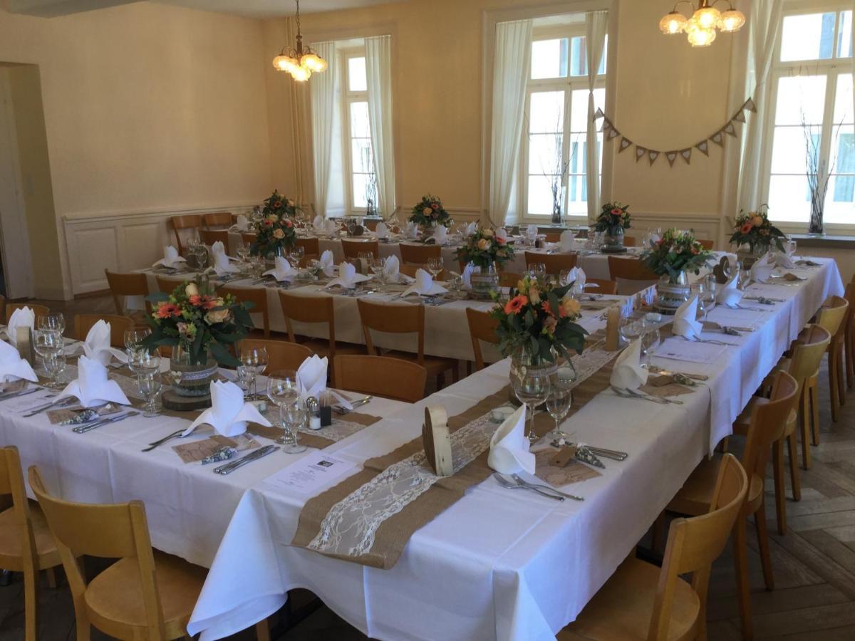 Hotel Restaurant Raben Linthal Luaran gambar