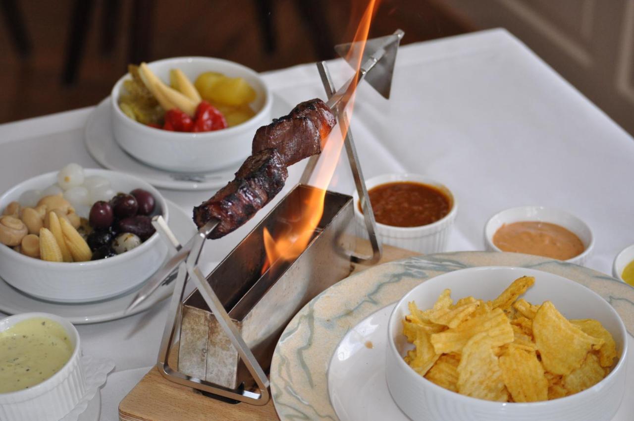 Hotel Restaurant Raben Linthal Luaran gambar
