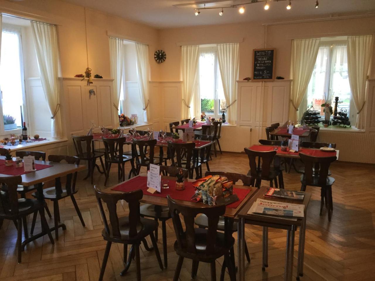 Hotel Restaurant Raben Linthal Luaran gambar